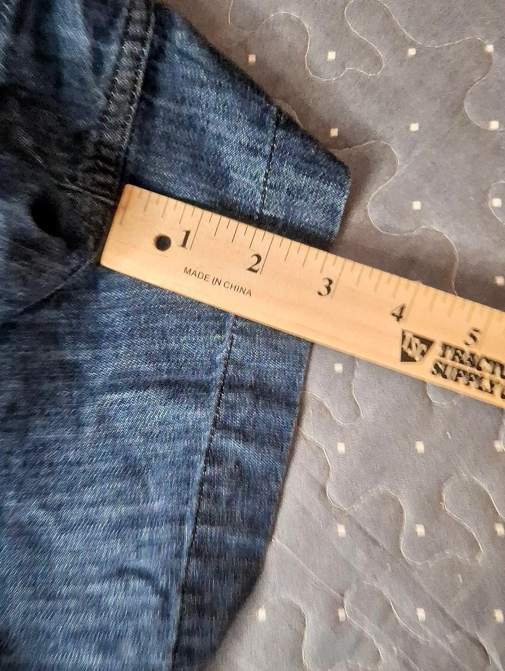 Free Assemby Denim Jean Shorts Size S Like New - Picture 3 of 5